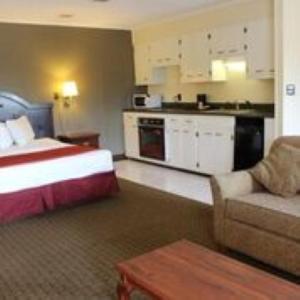 Lake View Inn & Suites Killen Extérieur photo